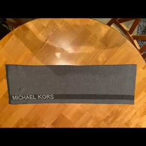 Winter Michael Kors Scarf